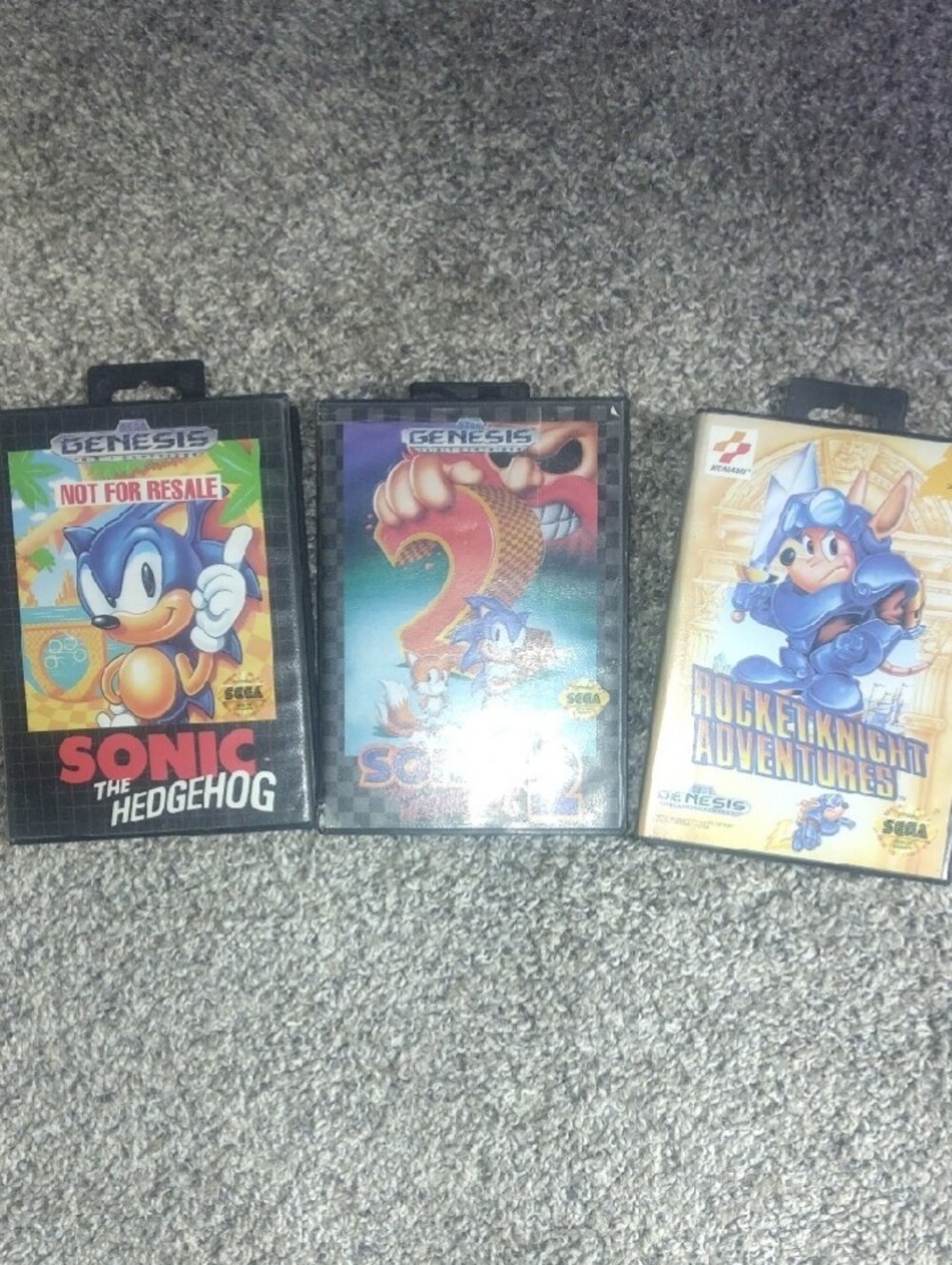 Sonic the Hedgehog & Rocket Knight Adventures Game Lot - Black/Blue/Gold